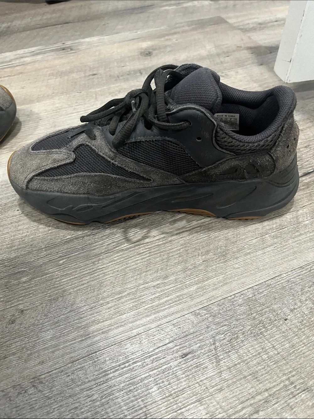 Adidas Men's Sneaker Size 8
